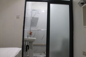 Standardzimmer | Badezimmer