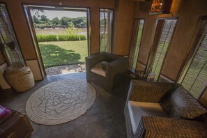 Chambre Double Familiale, vue fleuve