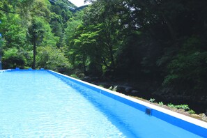 Outdoor pool - Liberty resort AMAGISO (Kawazu)