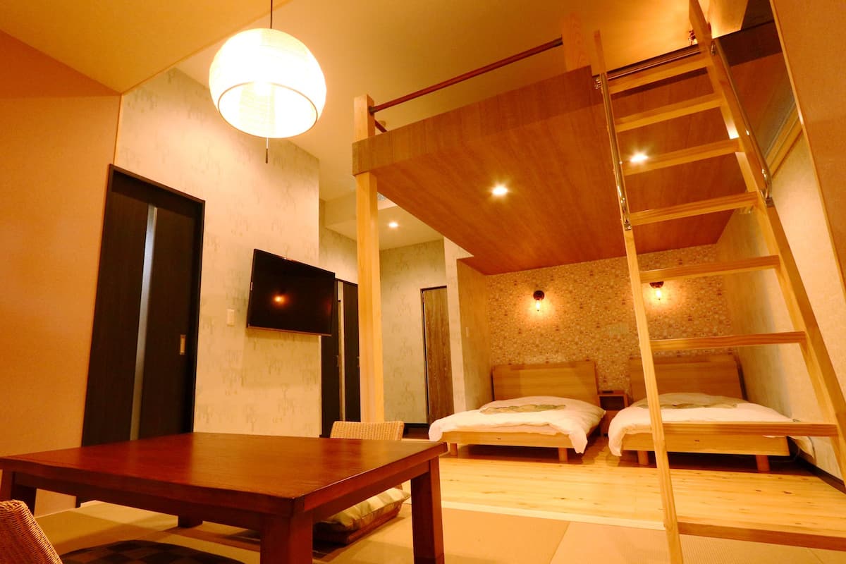 Family Room with Loft | In-room safe, desk, free WiFi