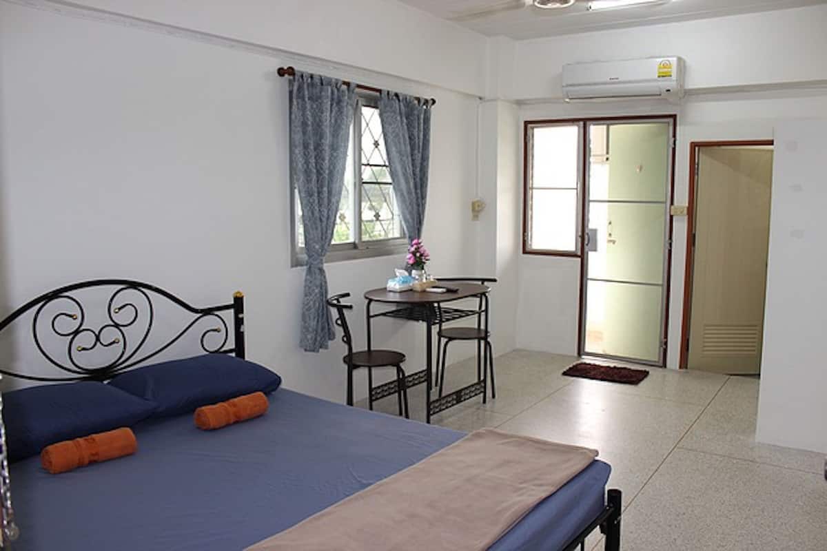 Standard Double Room with Air Condition | Gratis wifi