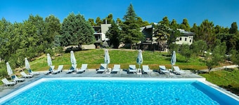 Sani Woods Apartments