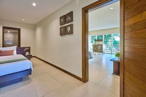 Deluxe Pool Access | มินิบาร์, ตู้นิรภัยในห้องพัก, โต๊ะทำงาน, พื้นที่ทำงานแบบใช้แล็ปท็อป