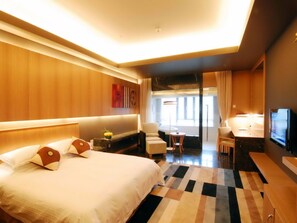 Minibar, in-room safe, desk, blackout curtains