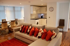 Executive Apartment, 2 Double Beds, Accessible | Living room | 50-inch flat-screen TV with digital channels, TV - iRelocate - Zenith House (Reading)