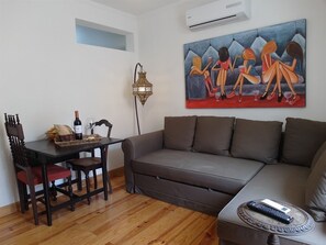 Apartment, Balcony (SantoSweethome 2B) | Living area - SantoSweethome 1 (Lisbon)