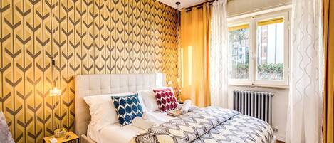 Premium-dobbeltværelse - privat badeværelse | Senge med madrasser af memory foam, mørklægningsgardiner, lydisolering