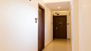 Hallway - Treebo Olive Inn Near Bkc (Mumbai)