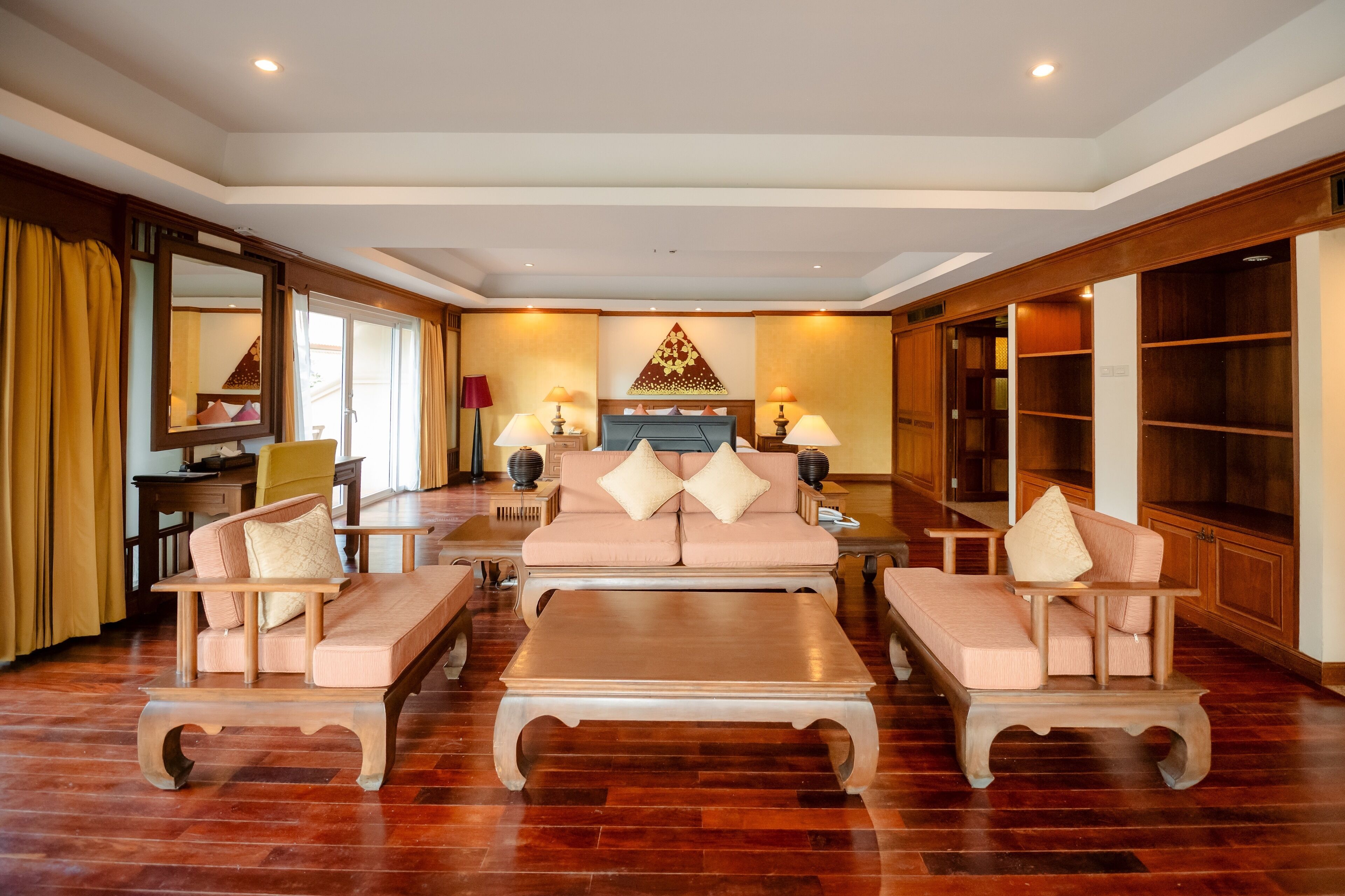 Free minibar items, in-room safe, desk, blackout curtains