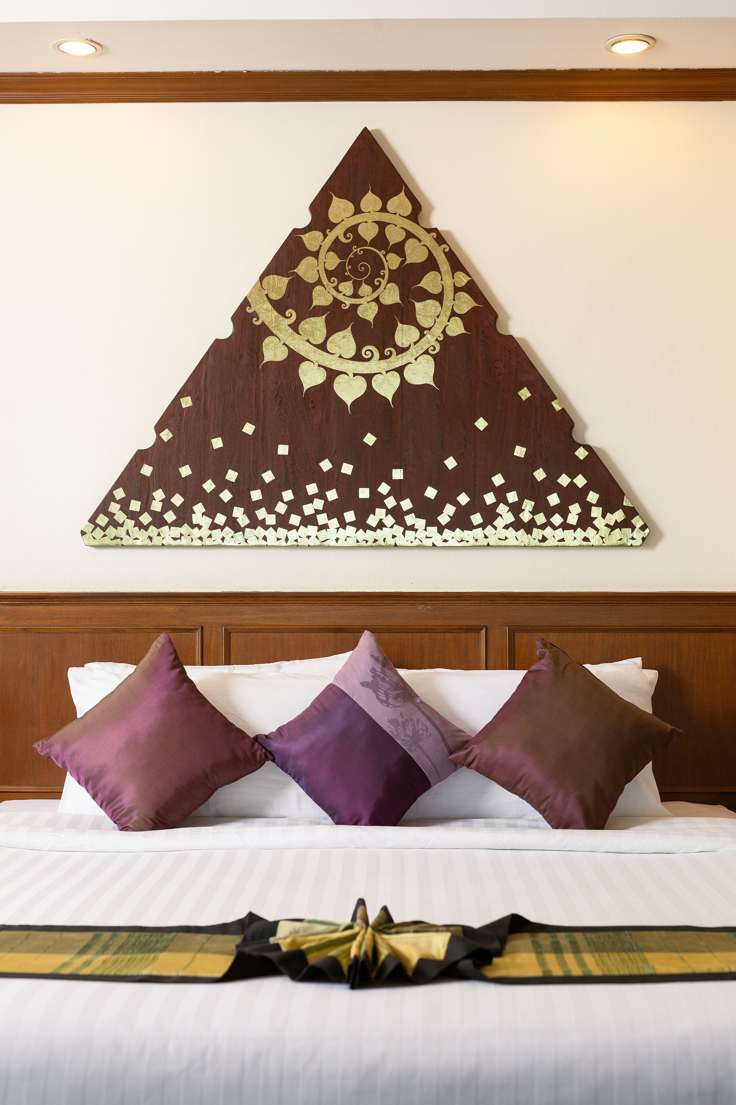 1 bedroom, free minibar items, in-room safe, desk