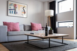 The Loft | Peralatan tempat tidur premium, dihias secara berasingan 