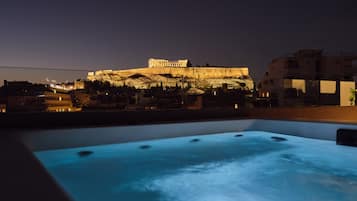The Caryat - Acropolis Penthouse Maisonette | Ban công