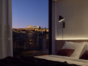 The Caryat - Acropolis Penthouse Maisonette | 1 chambre, literie de qualité supérieure, décoration personnalisée