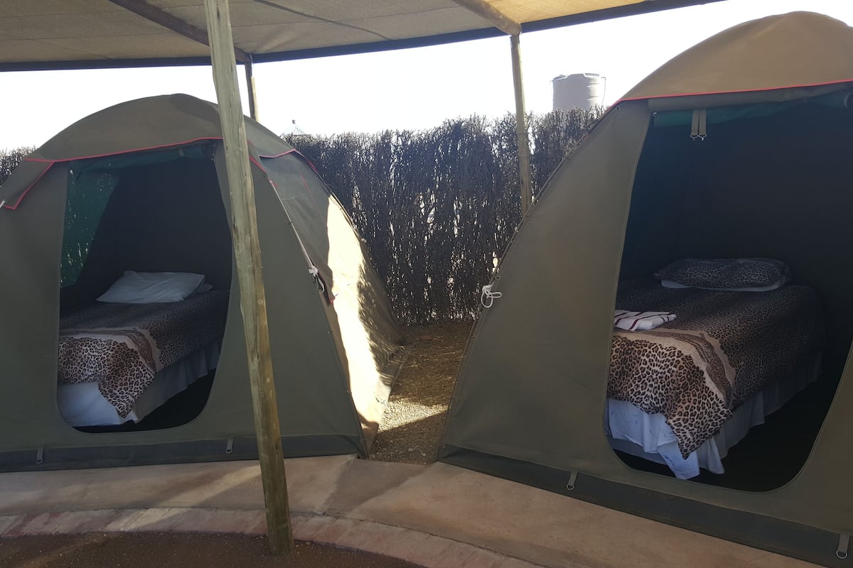 Tenda, bagno condiviso