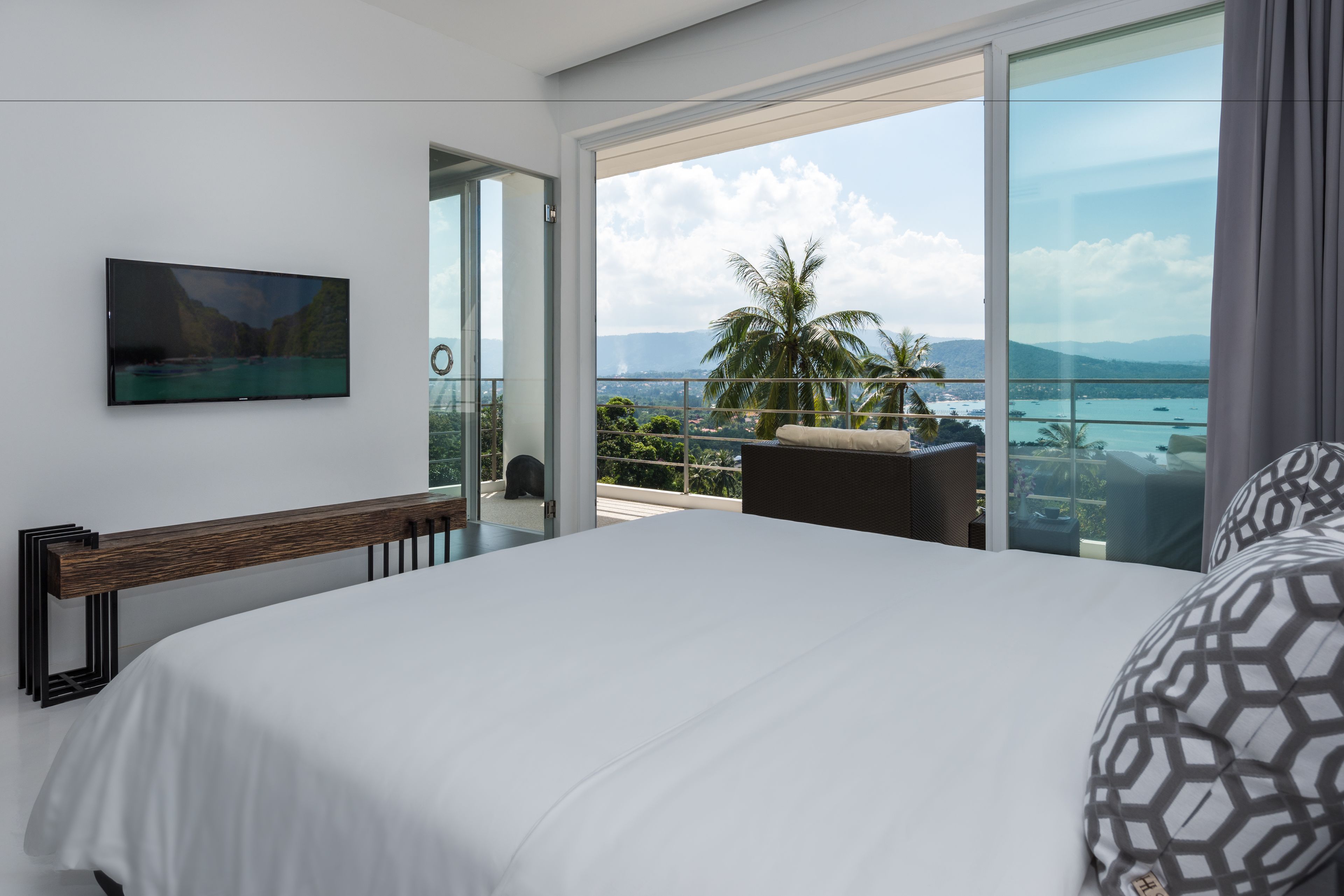 Apartment, 3 Bedrooms, Ocean View, Sea Facing | 3 bedrooms, premium bedding, in-room safe, free WiFi