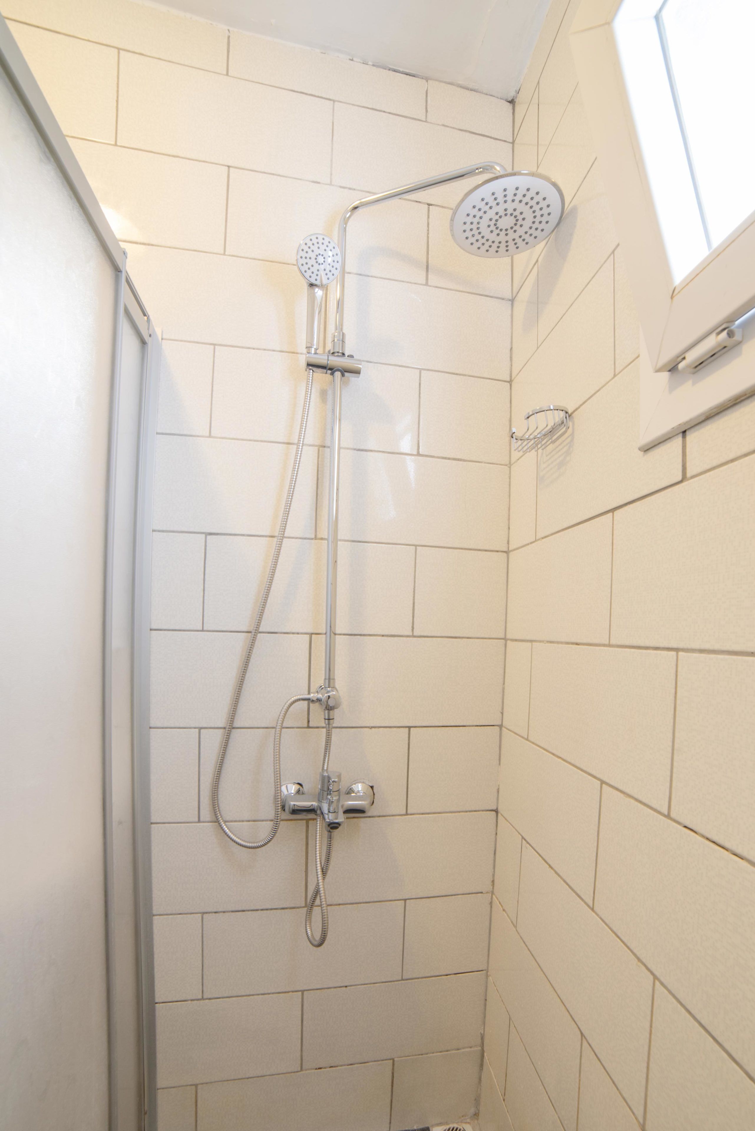 shower, free toiletries, hair dryer, slippers