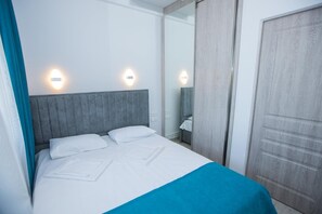 Căn hộ, 1 giường cỡ queen và sofa giường, quang cảnh núi | Bộ đồ giường cao cấp, chăn bông, két bảo mật tại phòng 