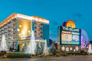 Front of property - evening/night