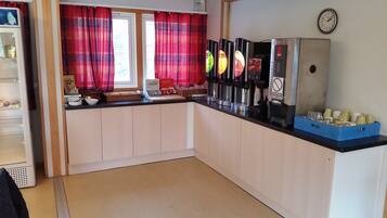 Café da manhã com buffet grátis