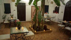 Unclassified image, 2 of 39, button - Riad Abaca Badra (Marrakech)