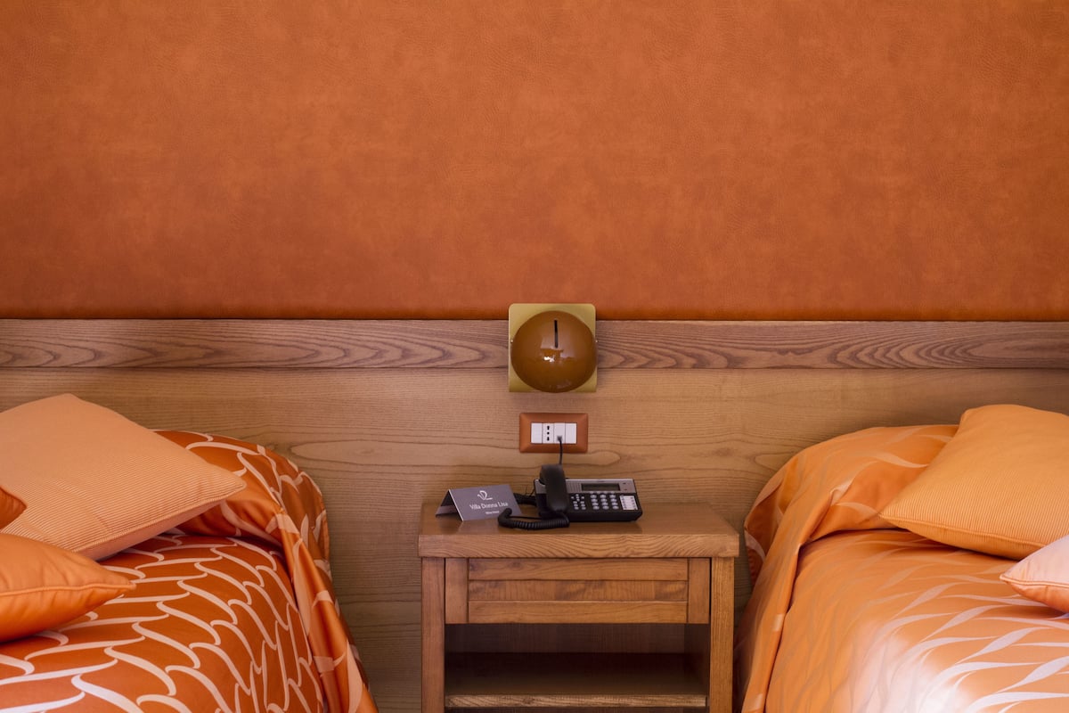 Camera Singola | Minibar, una cassaforte in camera, una scrivania, insonorizzazione