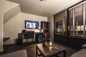 Olohuone | Taulutelevisio