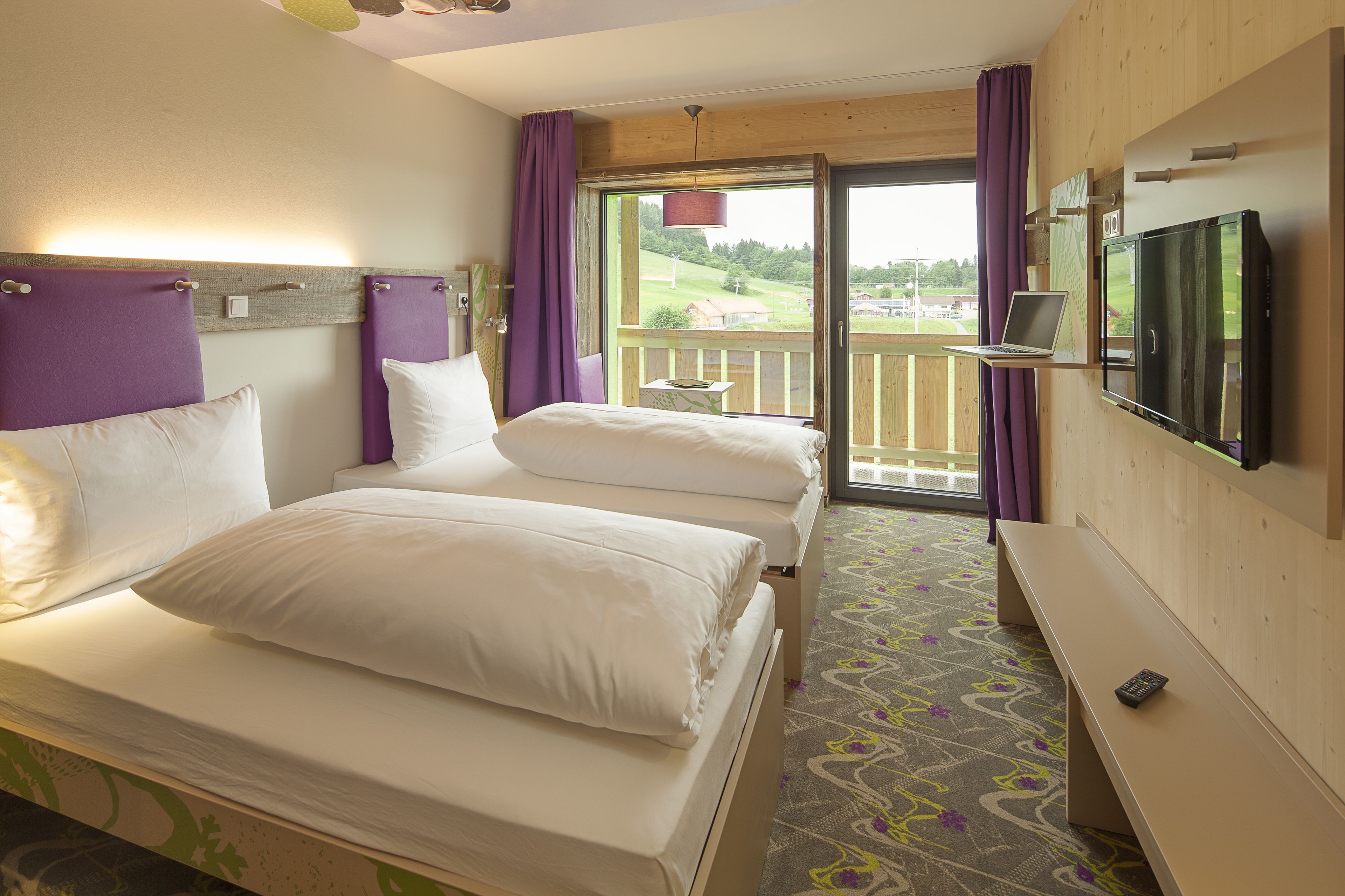 double or twin room, mountain view | hypo-allergenic bedding, in-room safe, blackout curtains, soundproofing