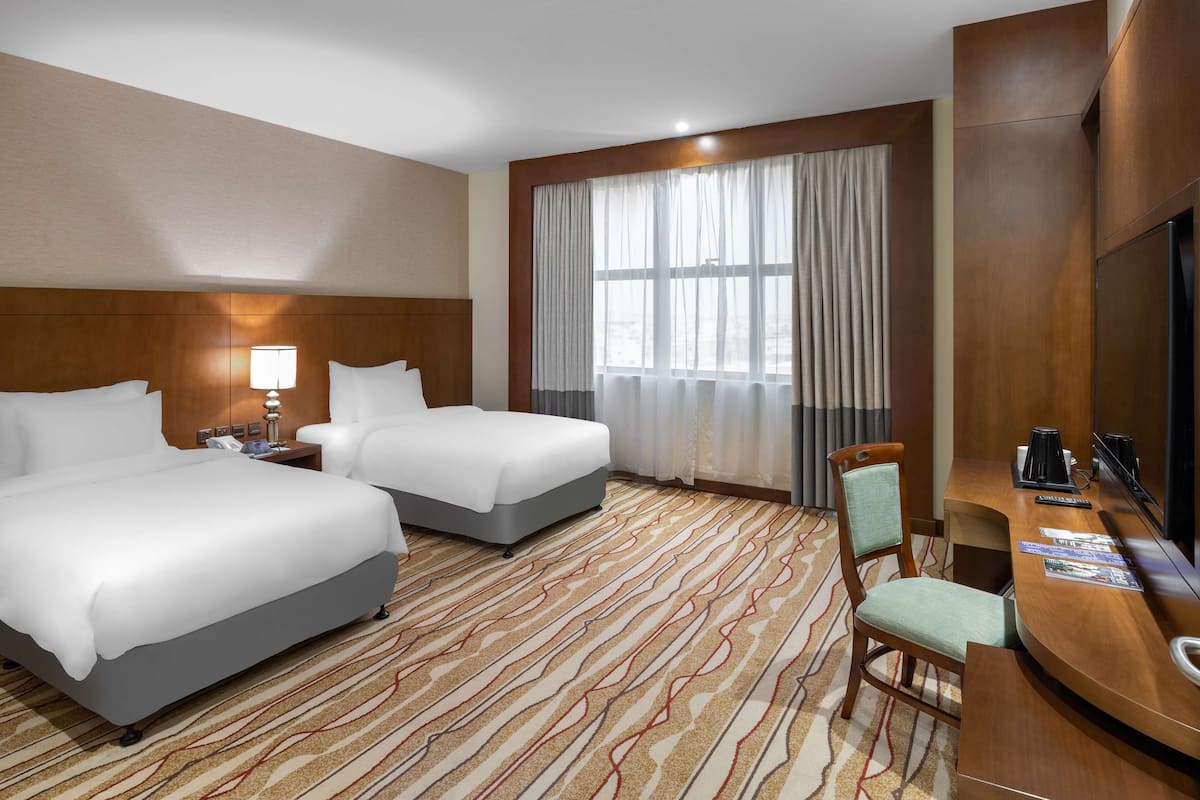 2 bedrooms, in-room safe, individually decorated, individually furnished