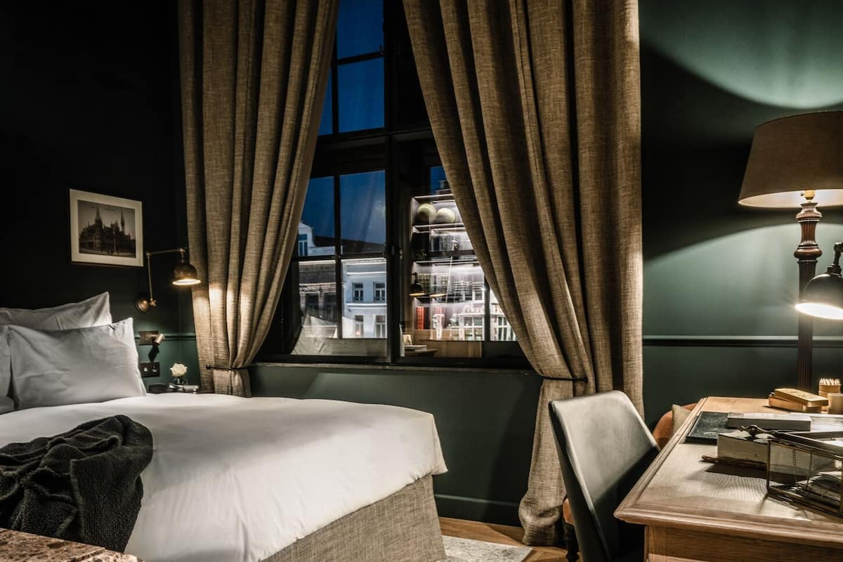 letter | view from room