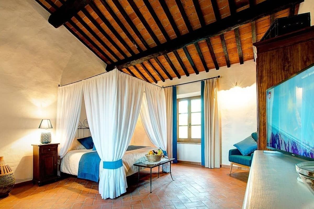 Superior Suite, Ensuite, Garden View ( "Rosa Blue")