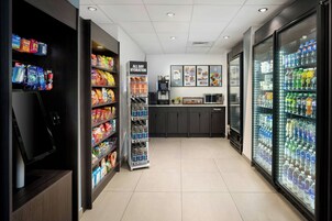 Café da manhã continental todos os dias mediante uma taxa