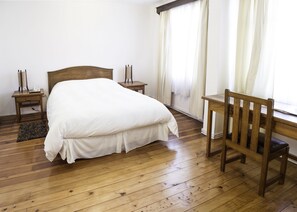 Standard Double Room, 1 Double Bed | In-room safe, desk, iron/ironing board, free WiFi