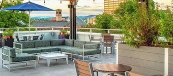 Hampton Inn & Suites Portland-Pearl District