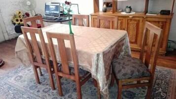 Desayuno completo incluido todos los días