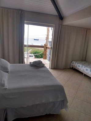 Chambre (Master) | Minibar, accès au Wi-Fi (inclus)