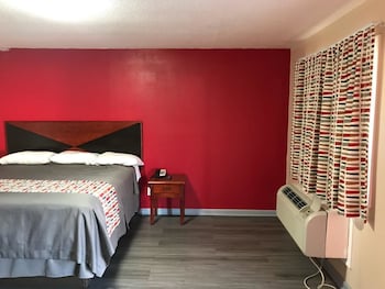 Florence Inn and Suites