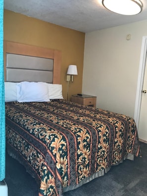 Desk, free WiFi, bed sheets