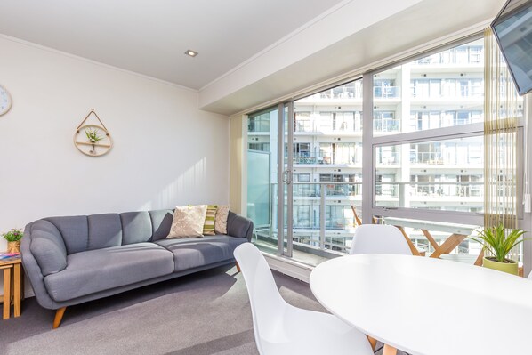 Queen Street Two Bedroom Apartment | In-room dining