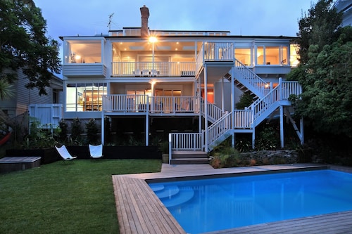 Herne Bay Garden Apartment