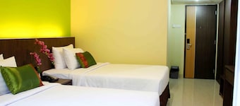Bali De Anyer Hotel and Restaurant