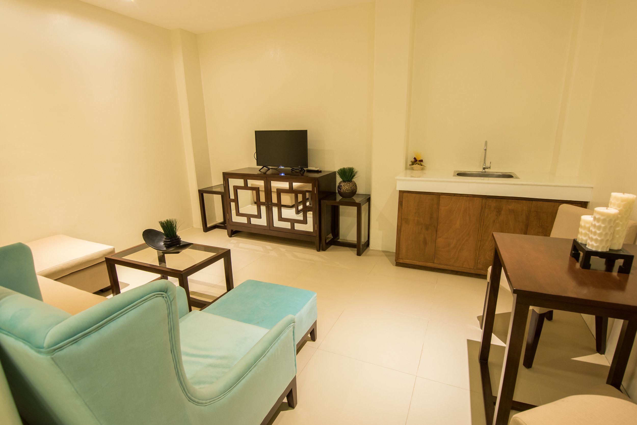 in-room safe, desk, iron/ironing board, cots/infant beds