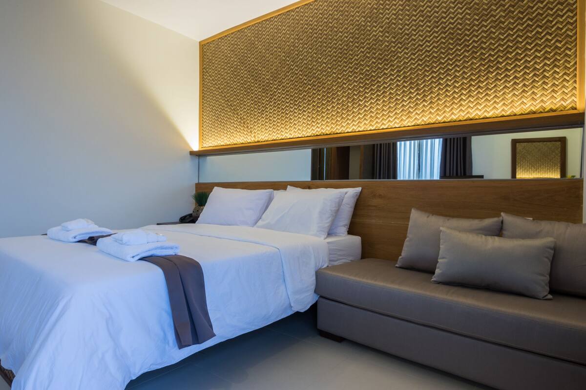 in-room safe, desk, iron/ironing board, cots/infant beds