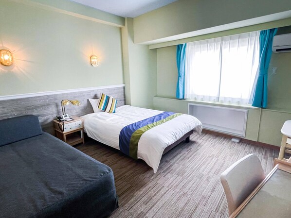 Zimmer, Nichtraucher (Semi Double) | Schreibtisch, kostenloses WLAN, Bettwäsche