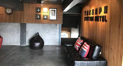 Takuapa Station Hotel