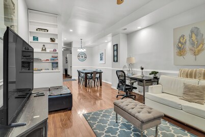 Downtown Harrisburg Water Front Home - Close to Hersheypark & Farm Show Complex