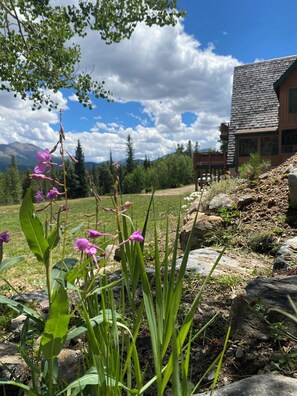 Exterior detail - Private mountainside retreat for families, groups, and unforgettable gatherings (Breckenridge)
