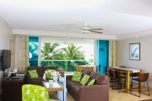 Smart TV, video library