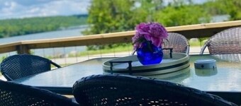 Experience nature near White River - stay in our cozy 3-bedroom cabin