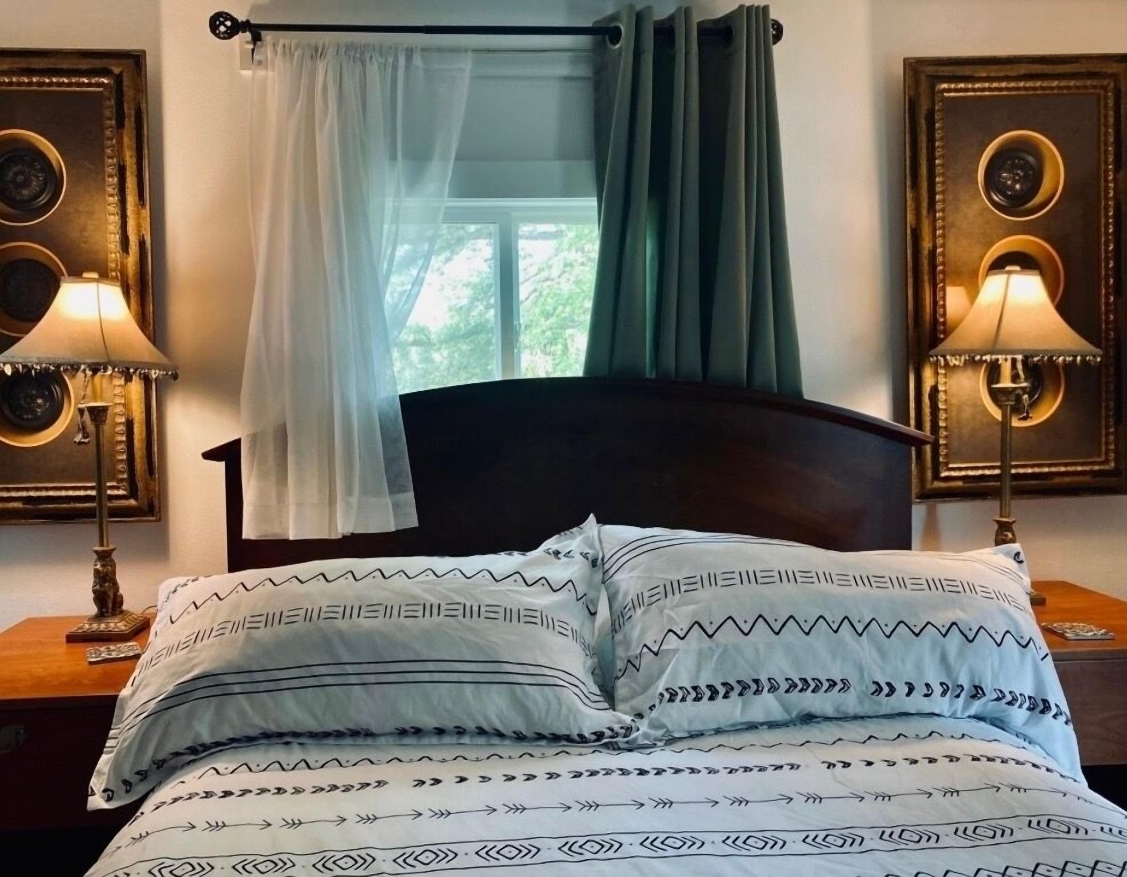 3 soveværelser, skrivebord, strygejern/strygebræt, gratis Wi-Fi