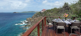 Villa Mirino - fantastiska East End Ocean Front Residence med fantastisk utsikt.